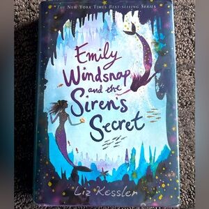 Emily Windsnap and the Sirens Secret Hardcover like new excellent condition